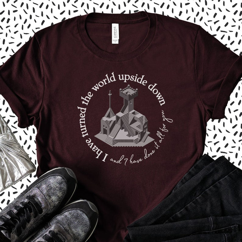 Vintage Labyrinth Casual Crewneck T-shirt